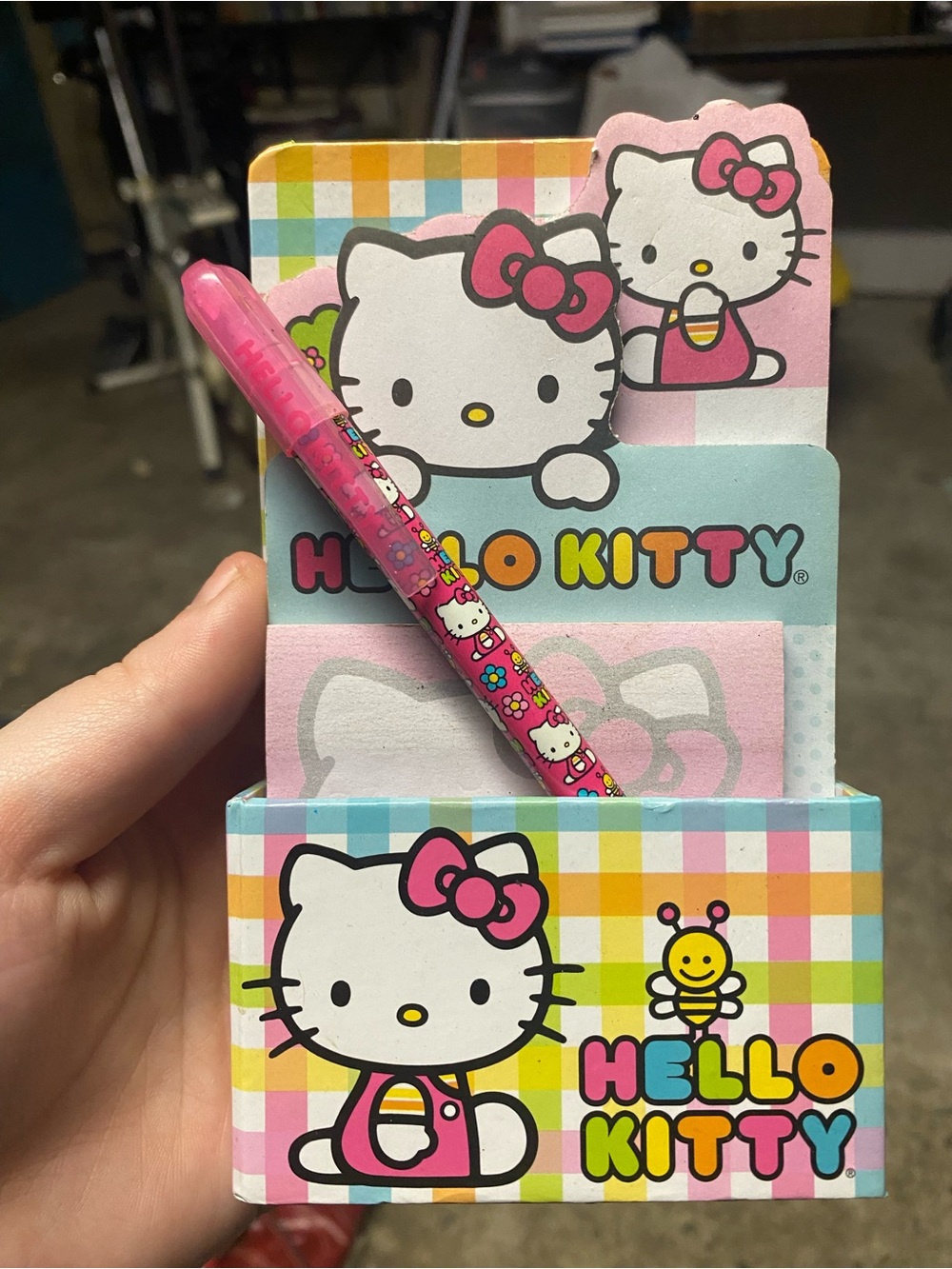 Hello Kitty Pink Multi-Color Desk Memo & Pen Set